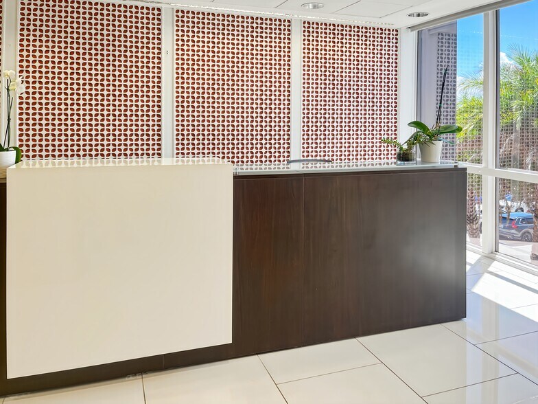 More Photos Of 601 21st St, Vero Beach Coworking Space