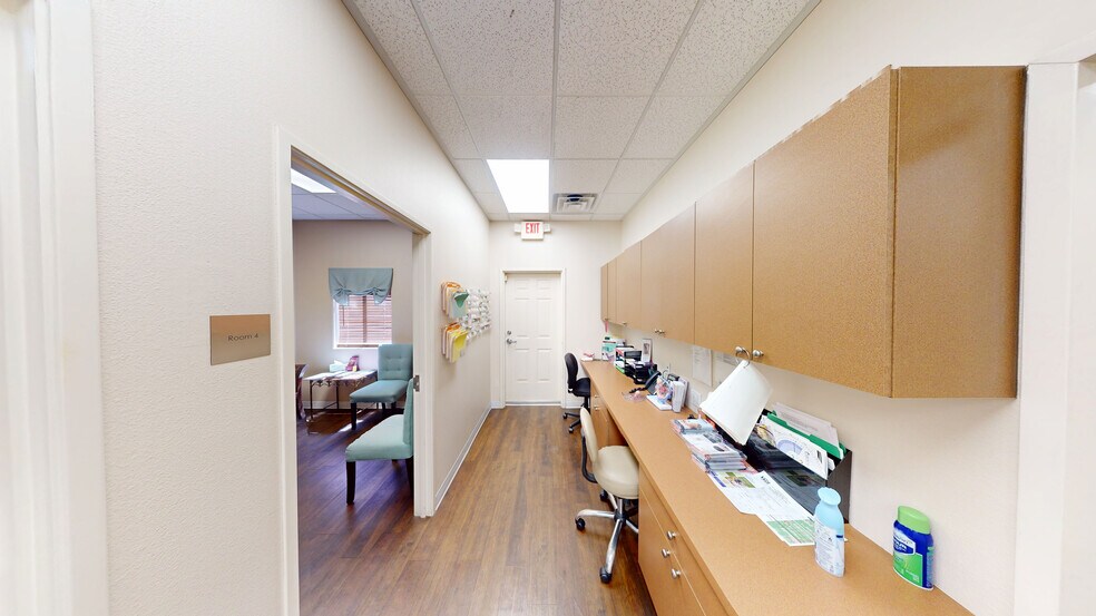 More Photos Of 2633 W Horizon Ridge Pky, Henderson Medical For Lease