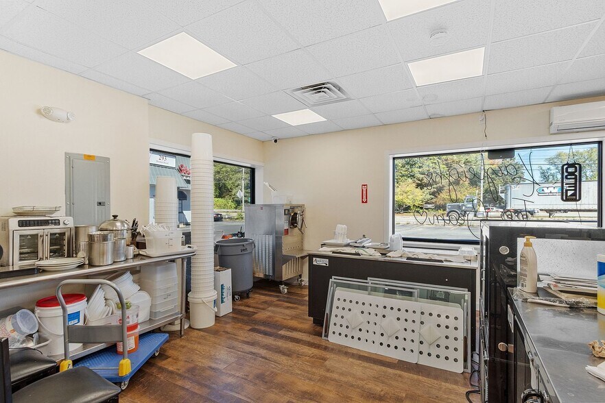 More Photos Of 295 Boston Rd, Billerica General Retail For Sale