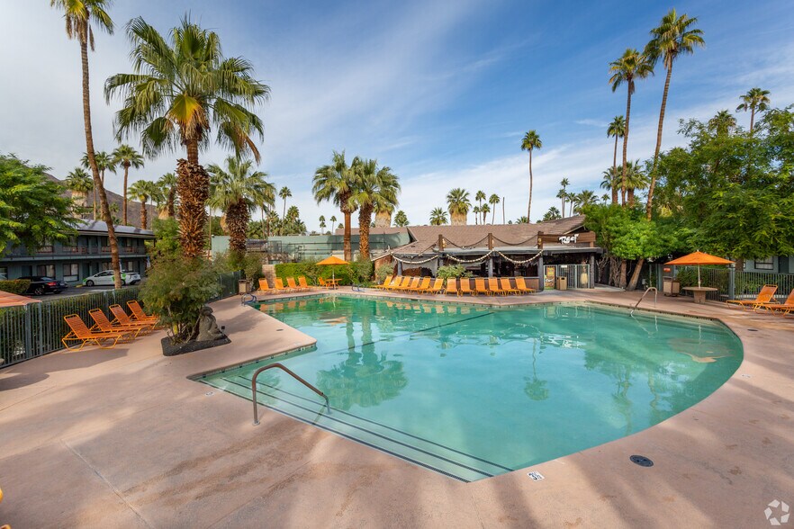 More Photos Of 411 E Palm Canyon Dr, Palm Springs Hotel For Sale