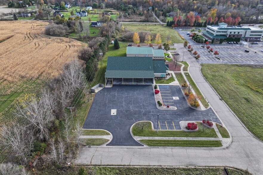 More Photos Of 1443 Granger Dr, Davison Medical For Lease