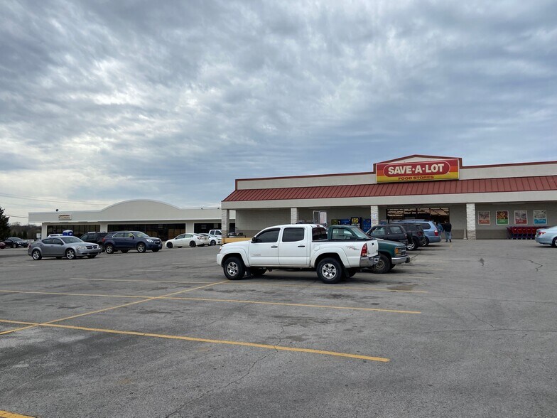 More Photos Of 92 Bible Crossing Rd, Decherd Storefront Retail Office For Lease