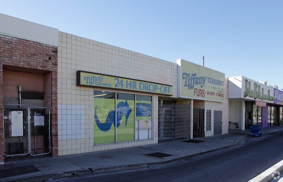 More Photos Of 953 E Sahara Ave, Las Vegas Storefront For Lease