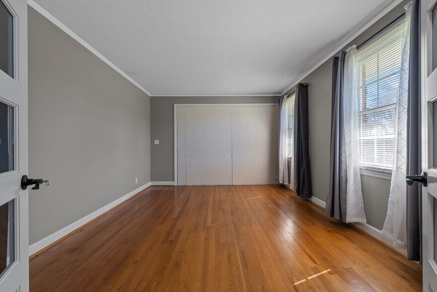 More Photos Of 300 N Green St, Williamston Land For Sale