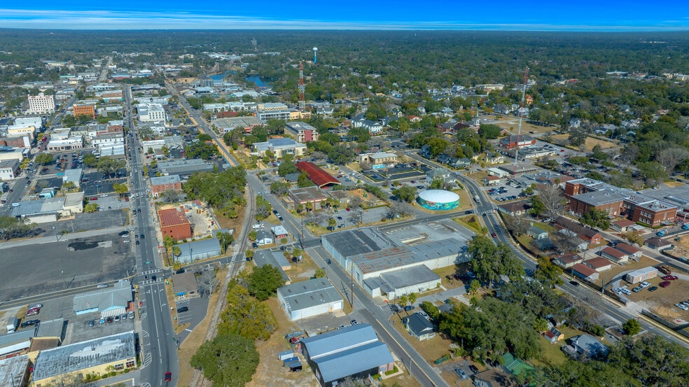 More Photos Of 506 SE 3rd Ave, Ocala Warehouse For Sale