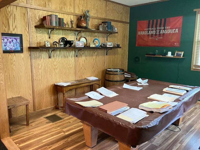 More Photos Of 136 US 42, Waynesville Office For Sale