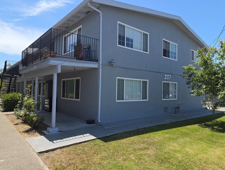 More Photos Of 257 Poplar Ave, Hayward Apartments For Sale