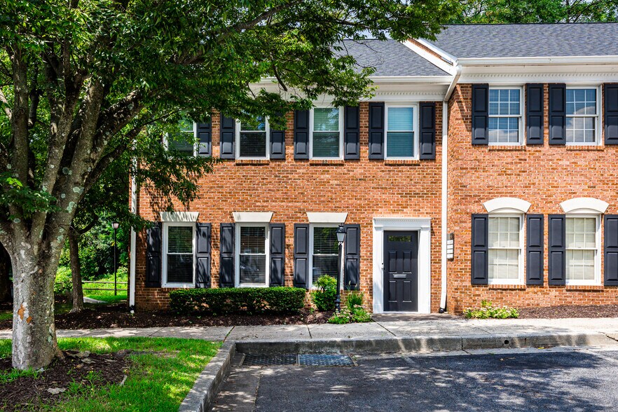 Primary Photo Of 3450 Ellicott Center Dr, Ellicott City Medical For Lease