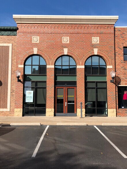 More Photos Of 1489 E 15th St, Edmond Unknown For Lease