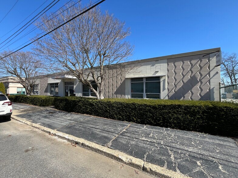 More Photos Of 66 Libera St, Cranston Manufacturing For Sale