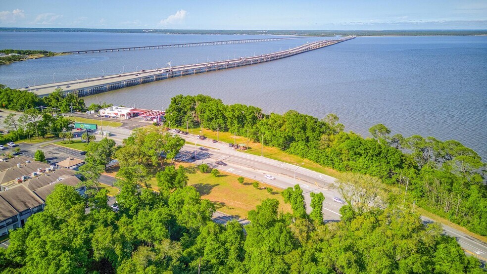 More Photos Of 7599 Scenic Hwy, Pensacola Land For Sale