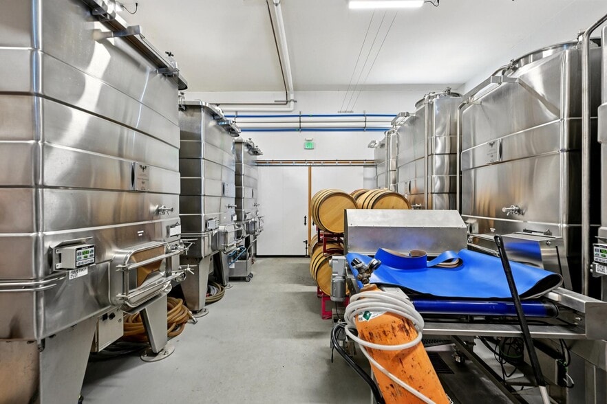 More Photos Of 1096 Hardman Ave, Napa Winery Vineyard For Sale