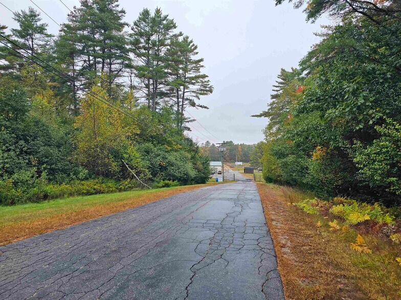 More Photos Of 140 Dort St, Troy Specialty For Sale