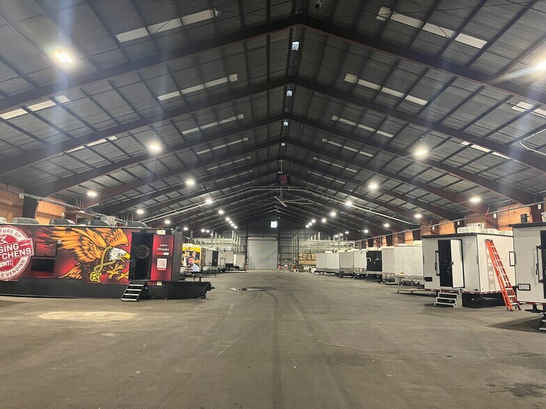 More Photos Of 314 Nolan St, San Antonio Industrial For Sale