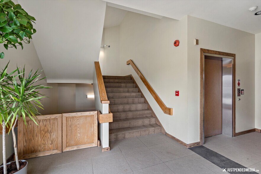 More Photos Of 1227 W 9th Ave, Anchorage Office Residential For Sale