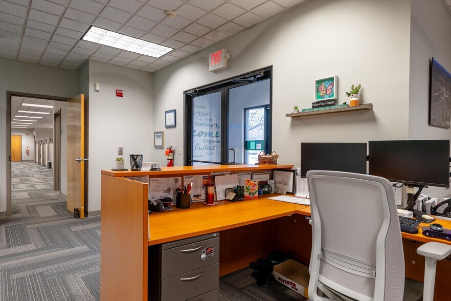 More Photos Of 101-103 Main St, South Glens Falls Office For Sale