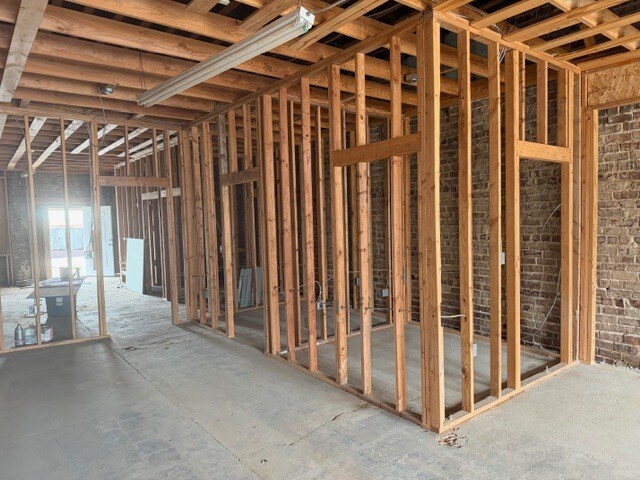 More Photos Of 133-135 N Lee St, Fort Gibson Storefront For Sale