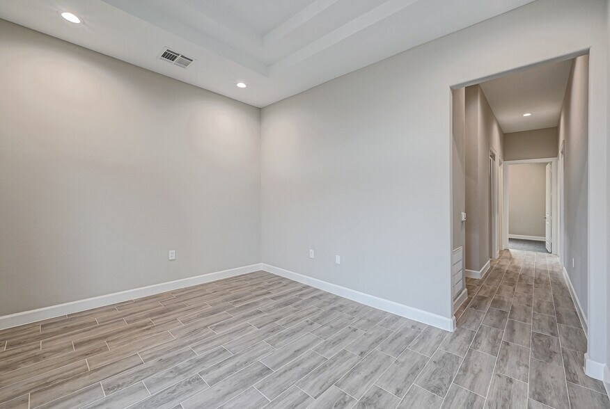 More Photos Of 4220 Cartwright Rd, Missouri City Medical For Lease