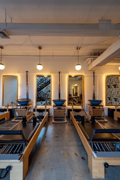 More Photos Of 2110 Main St, Santa Monica Loft Creative Space For Sale