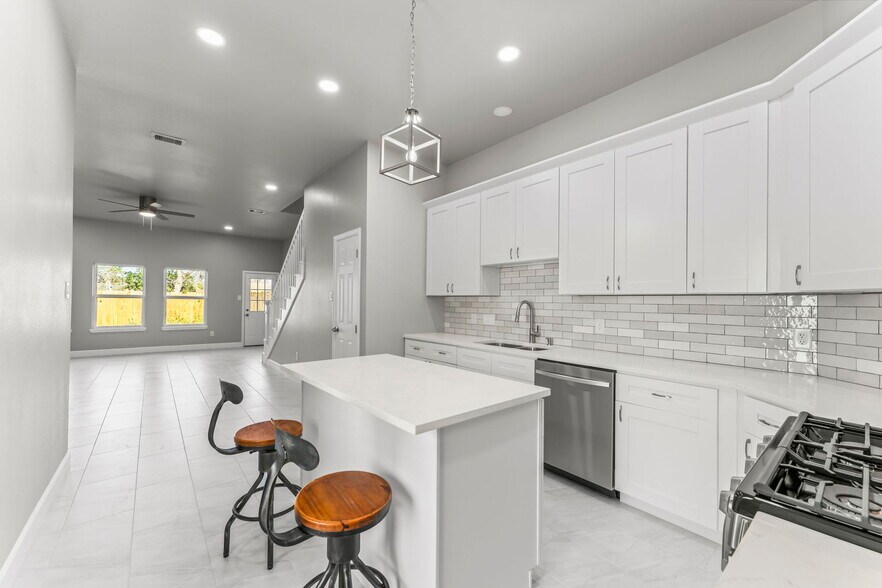 More Photos Of , Houston Specialty For Sale