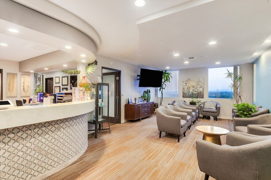 More Photos Of 16300 Sand Canyon Ave, Irvine Medical For Lease