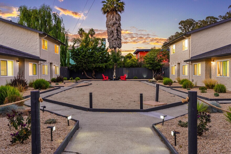 More Photos Of 2651-2661 Fresno St, Santa Cruz Apartments For Sale