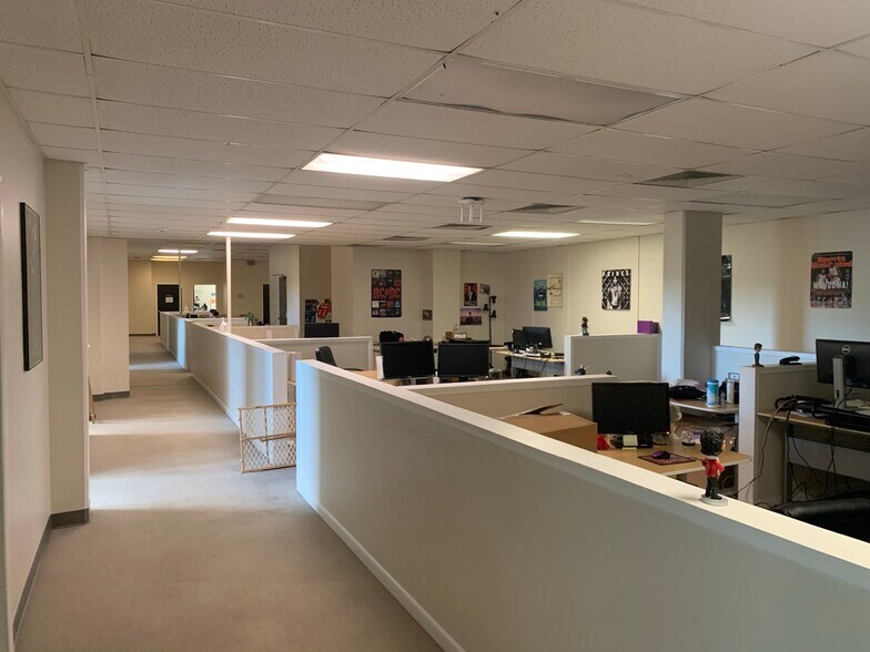 More Photos Of 5391 Three Notch'd Rd, Crozet Flex For Lease