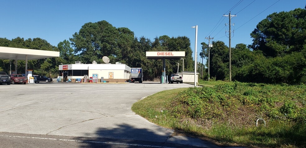 More Photos Of 10105 N Us-17 Hwy, Mc Clellanville Convenience Store For Sale