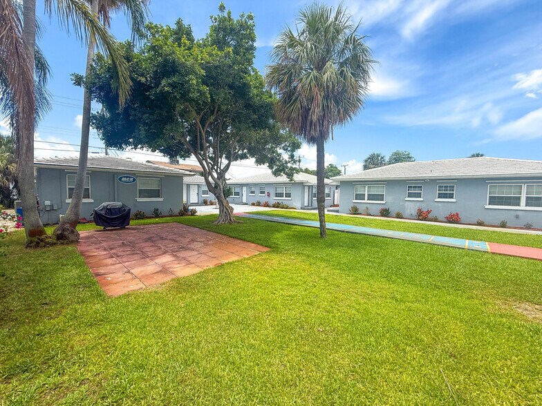 Primary Photo Of , Lake Worth Multifamily For Sale