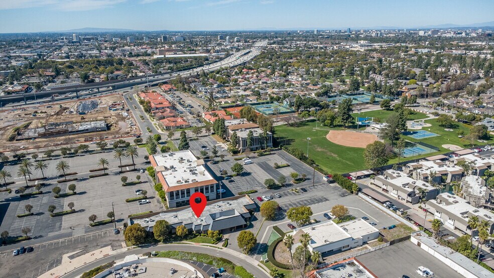 More Photos Of 550 N Golden Circle Dr, Santa Ana Office For Lease