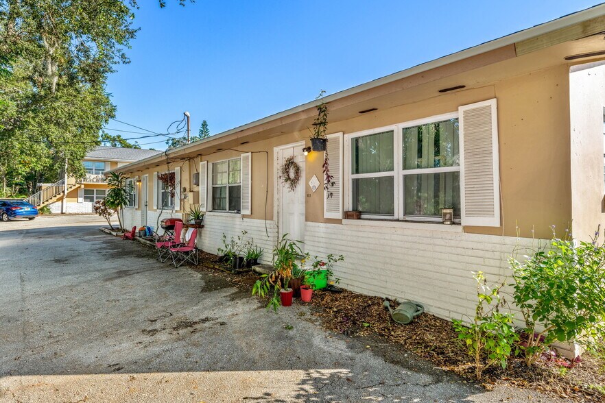 More Photos Of 85-89 NW Irwin Ave, West Melbourne Apartments For Sale