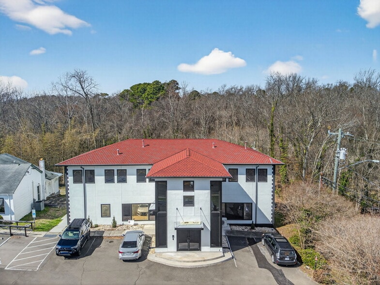 More Photos Of 1229 E Franklin St, Chapel Hill Loft Creative Space For Lease