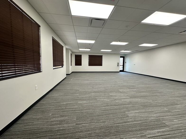 More Photos Of 3400 N Dysart Rd, Avondale Medical For Lease