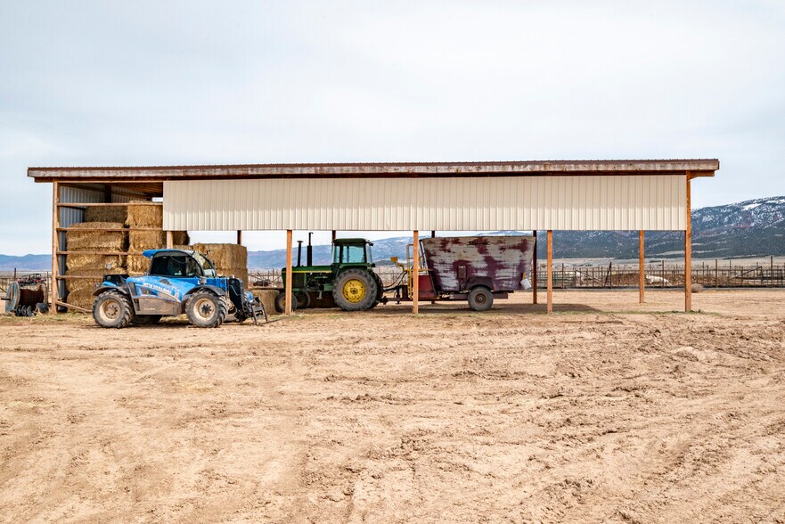 More Photos Of 700 N Center Street, Summit Land For Sale