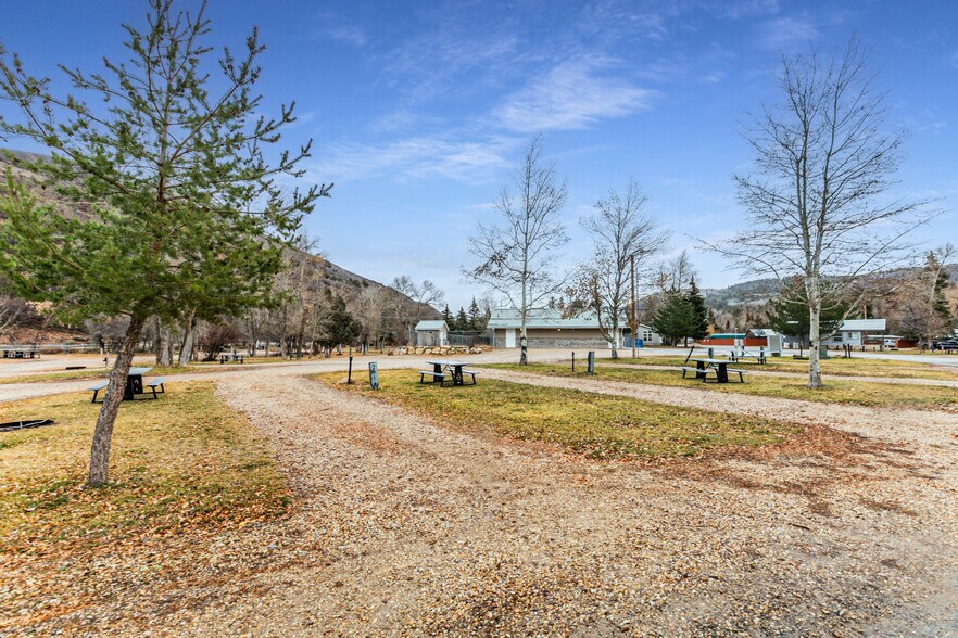 More Photos Of 5175 E Highway 35, Kamas Trailer Camper Park For Sale