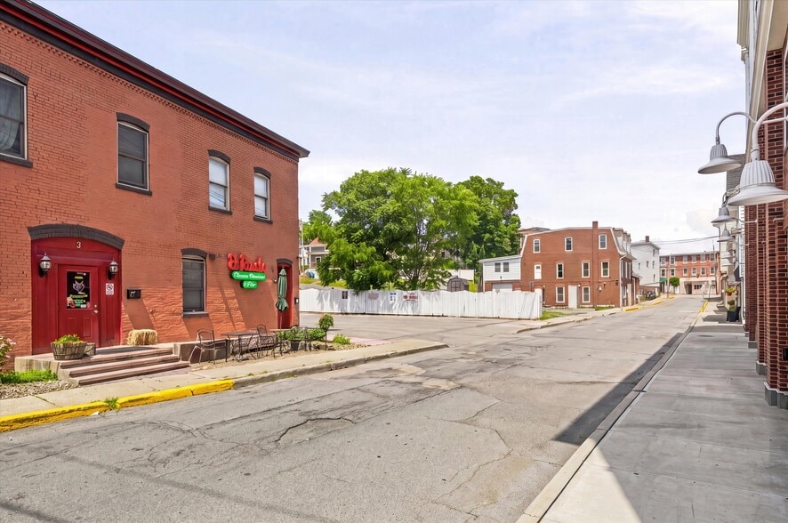 More Photos Of 122 Greenwich Ave, Goshen Multifamily For Sale