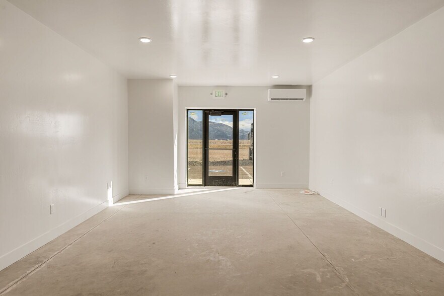 More Photos Of 3709 5650 w, Cedar City Industrial For Sale