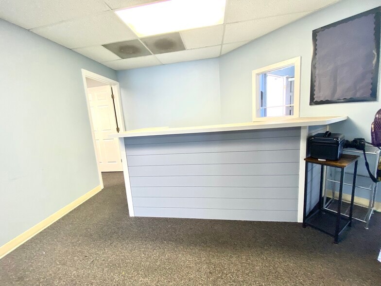 More Photos Of 1200 N Central Ave, Kissimmee Office For Lease