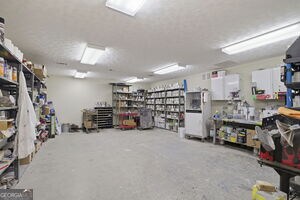 More Photos Of 4433 Old Summerville Rd, Armuchee Light Manufacturing For Sale
