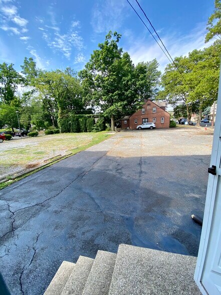 More Photos Of 402 S White Horse Pike, Audubon Office For Sale