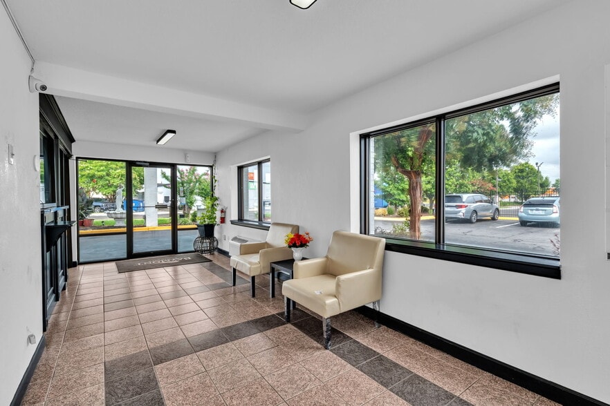 More Photos Of 962 Riverview Rd, Rock Hill Hotel For Sale