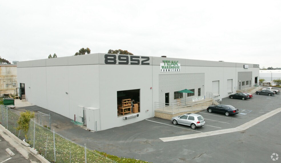 More Photos Of 8952 Alesmith Ct, San Diego Distribution For Lease