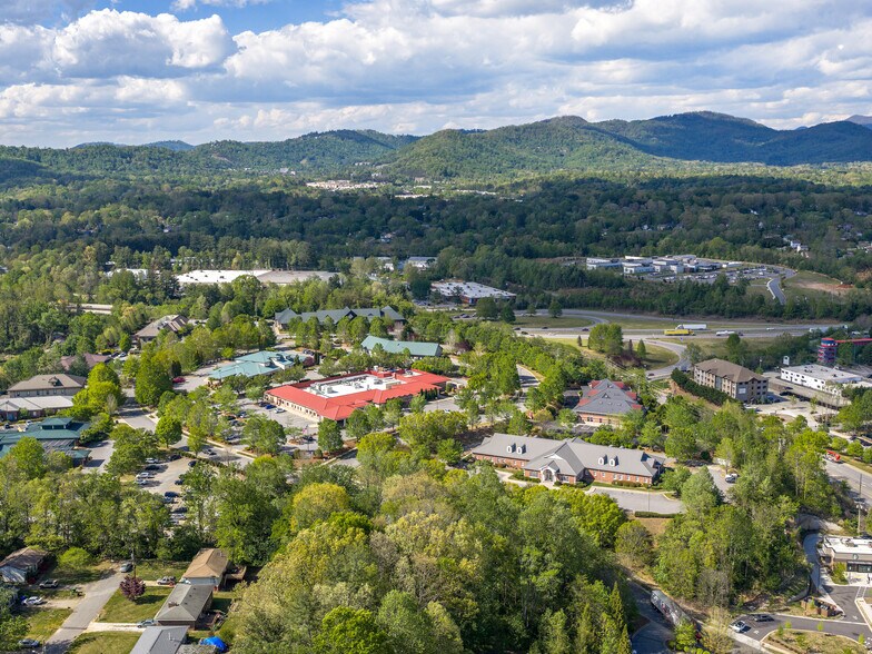 More Photos Of 4 Medical Park Dr, Asheville Medical For Sale