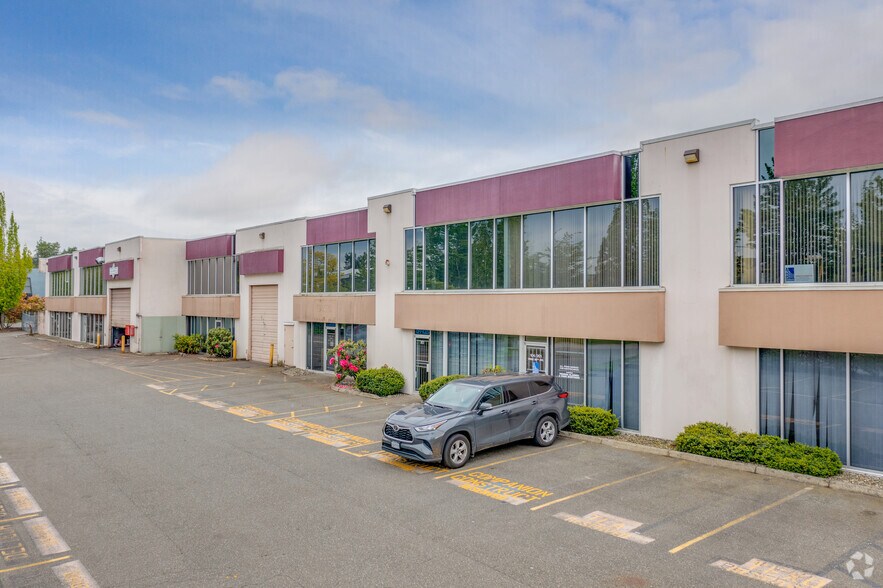 More Photos Of 17688 66th Ave, Surrey Warehouse For Lease