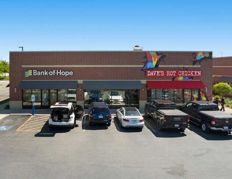 More Photos Of 5526 Touhy Ave, Skokie General Retail For Sale