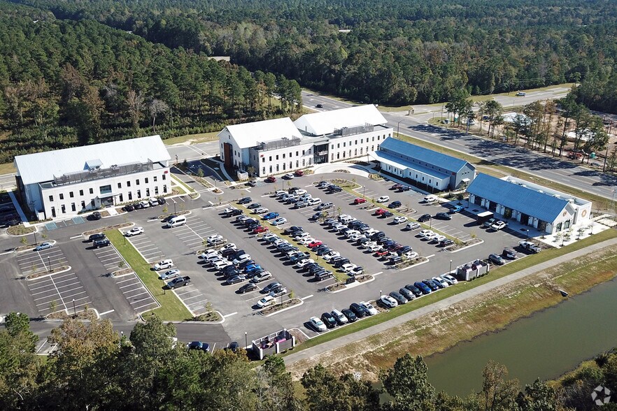 More Photos Of 2001 2nd Ave, Summerville Office For Lease