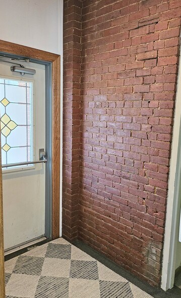 More Photos Of 662 New Castle Rd, Butler Office For Sale
