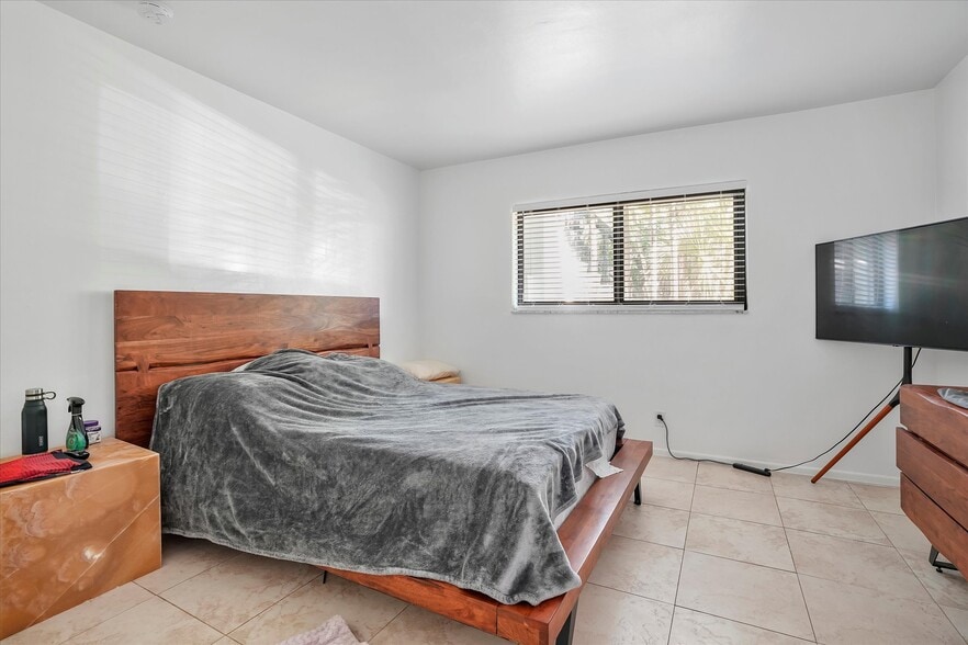 More Photos Of , Fort Lauderdale Multifamily For Sale