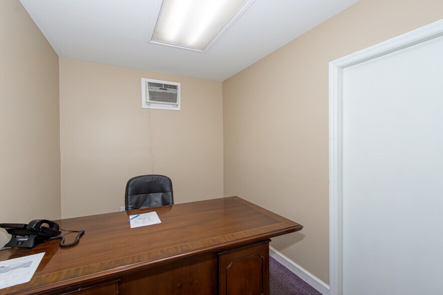 More Photos Of 1242 Nowell Dr, Augusta Warehouse For Sale