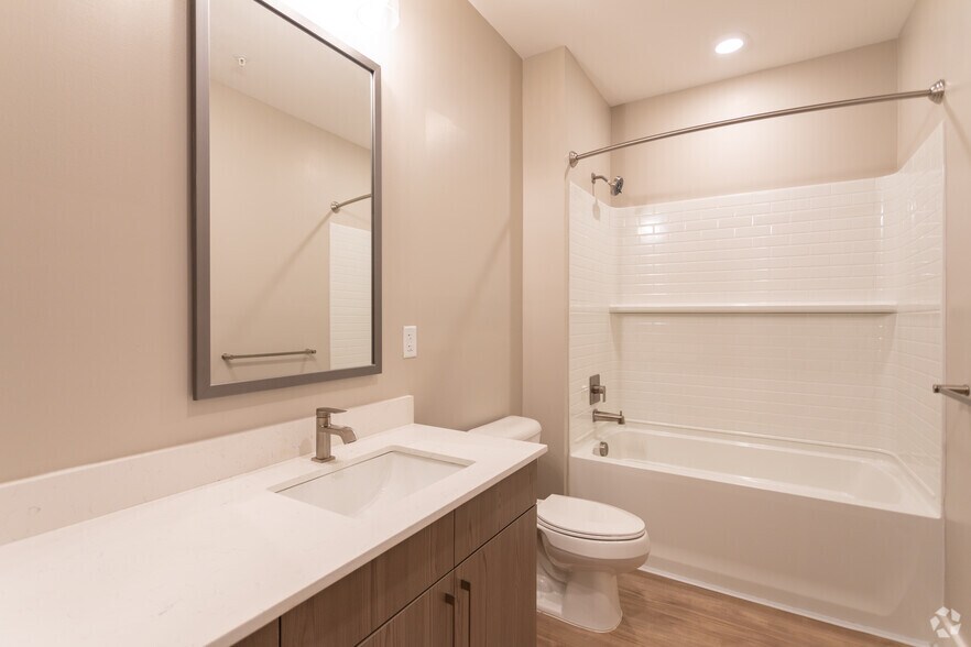 More Photos Of 222 S Main St, Mooresville Apartments For Lease